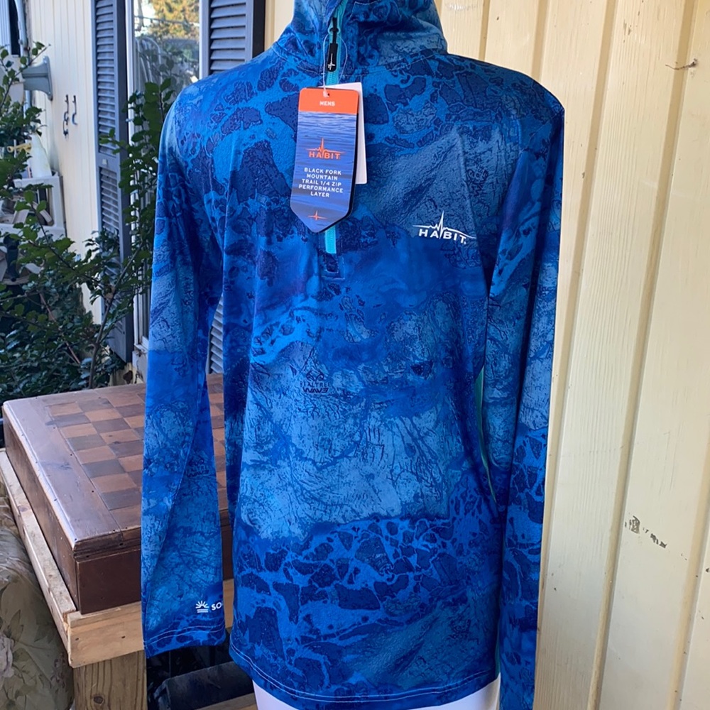 Men’s Habit wave collection sun block shirt